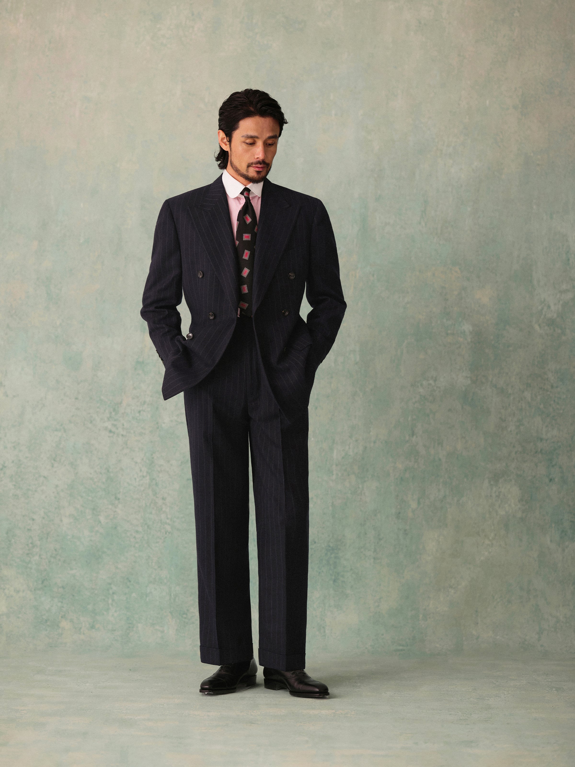 Men's Vintage 453g Pinstripe Double-Breasted Suit