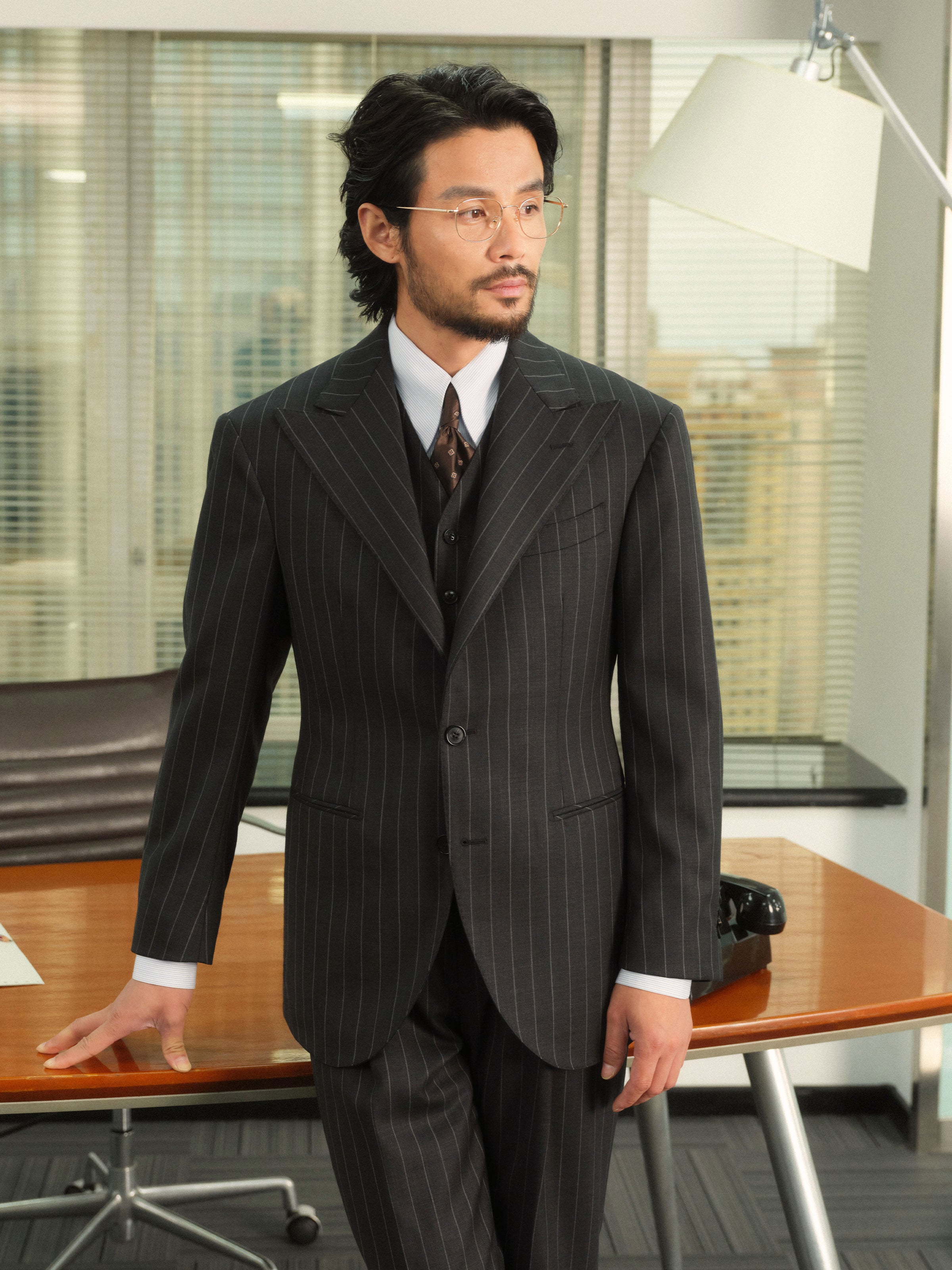 Men's Striped Half-Canvassed Business Suit (60s 70% Australian Wool)