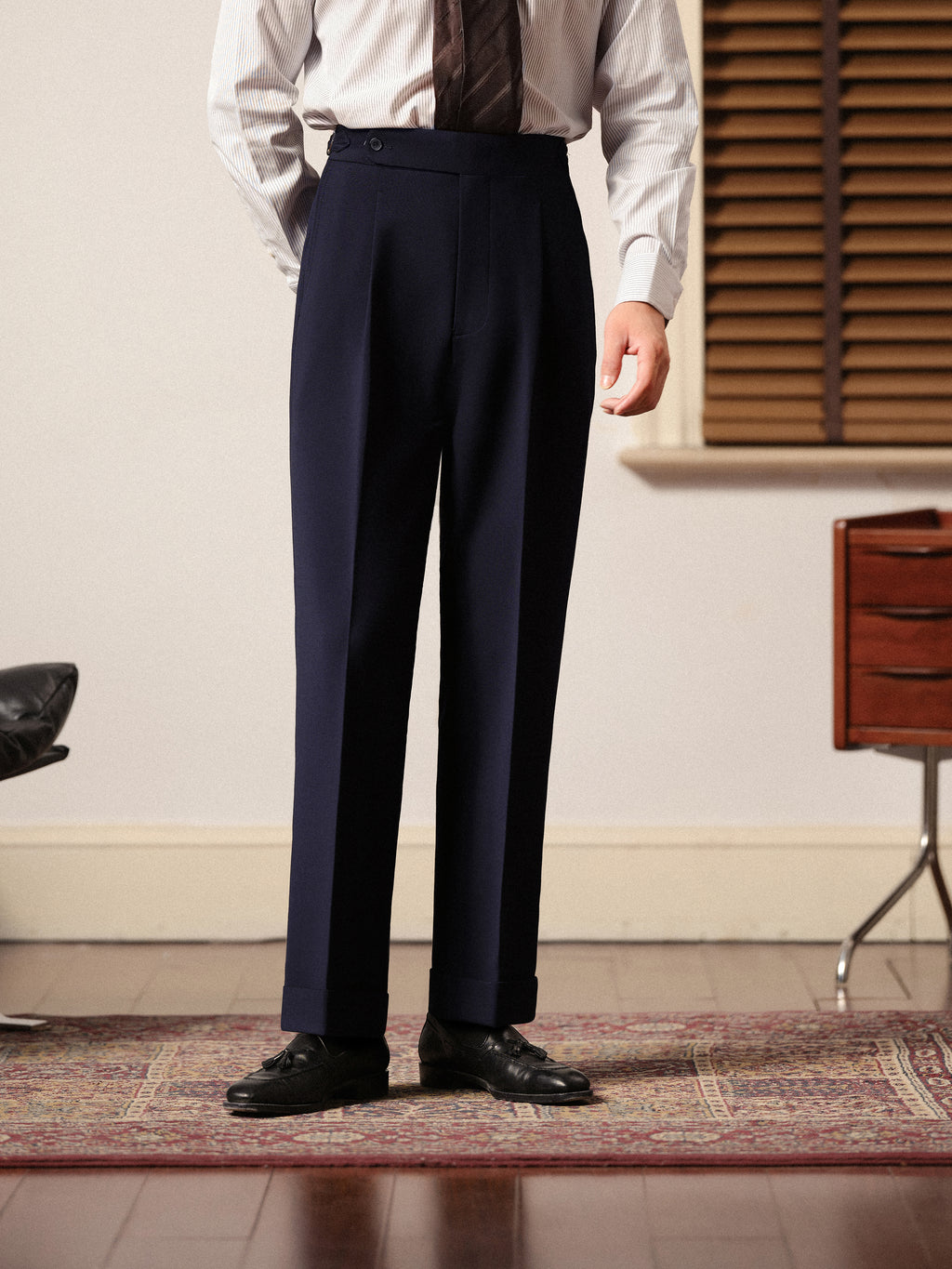 Men's Slim-Fit Straight-Leg Single Pleat Trousers