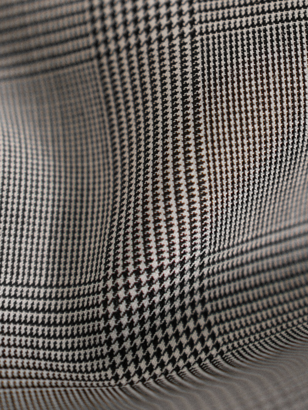 Men's 90s Merino Prince of Wales Half-Canvas Suit.