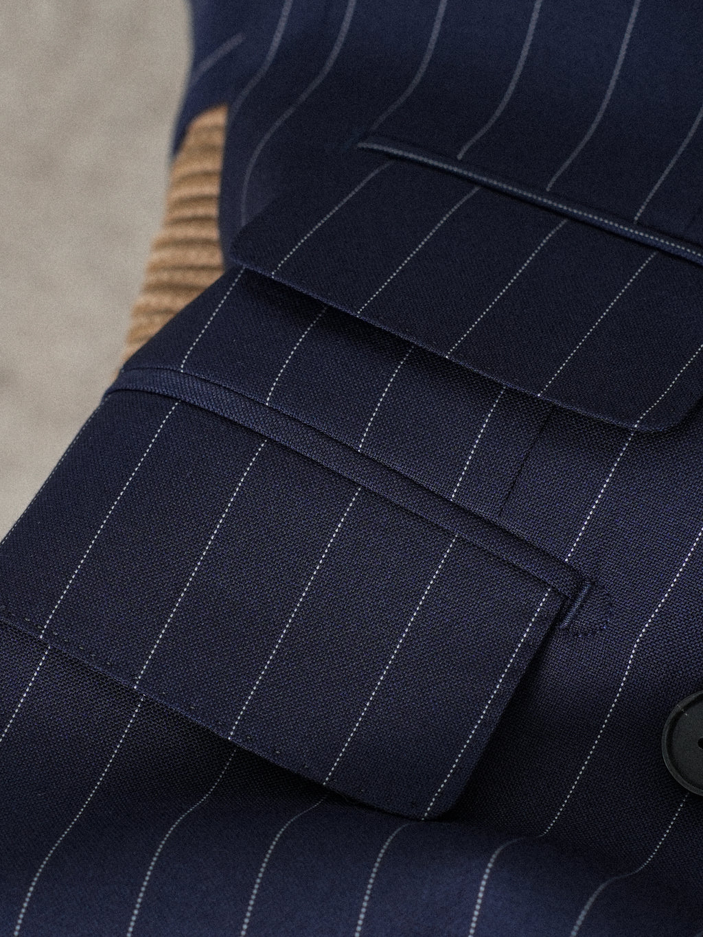 Men's Fine Australian Merino Wool Striped Double-Breasted Suit