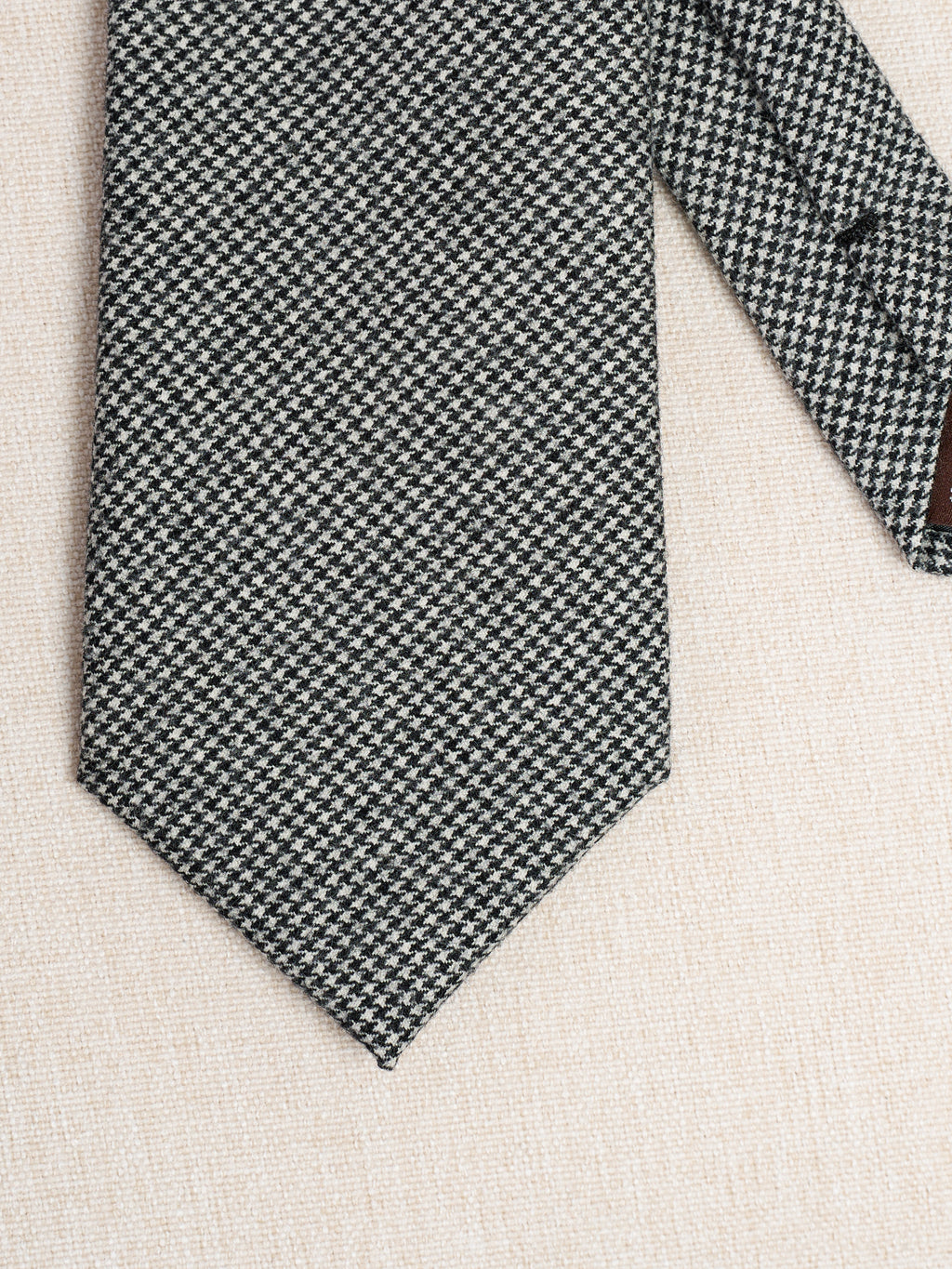 Classic 8CM All-Wool Handmade Tie for Men