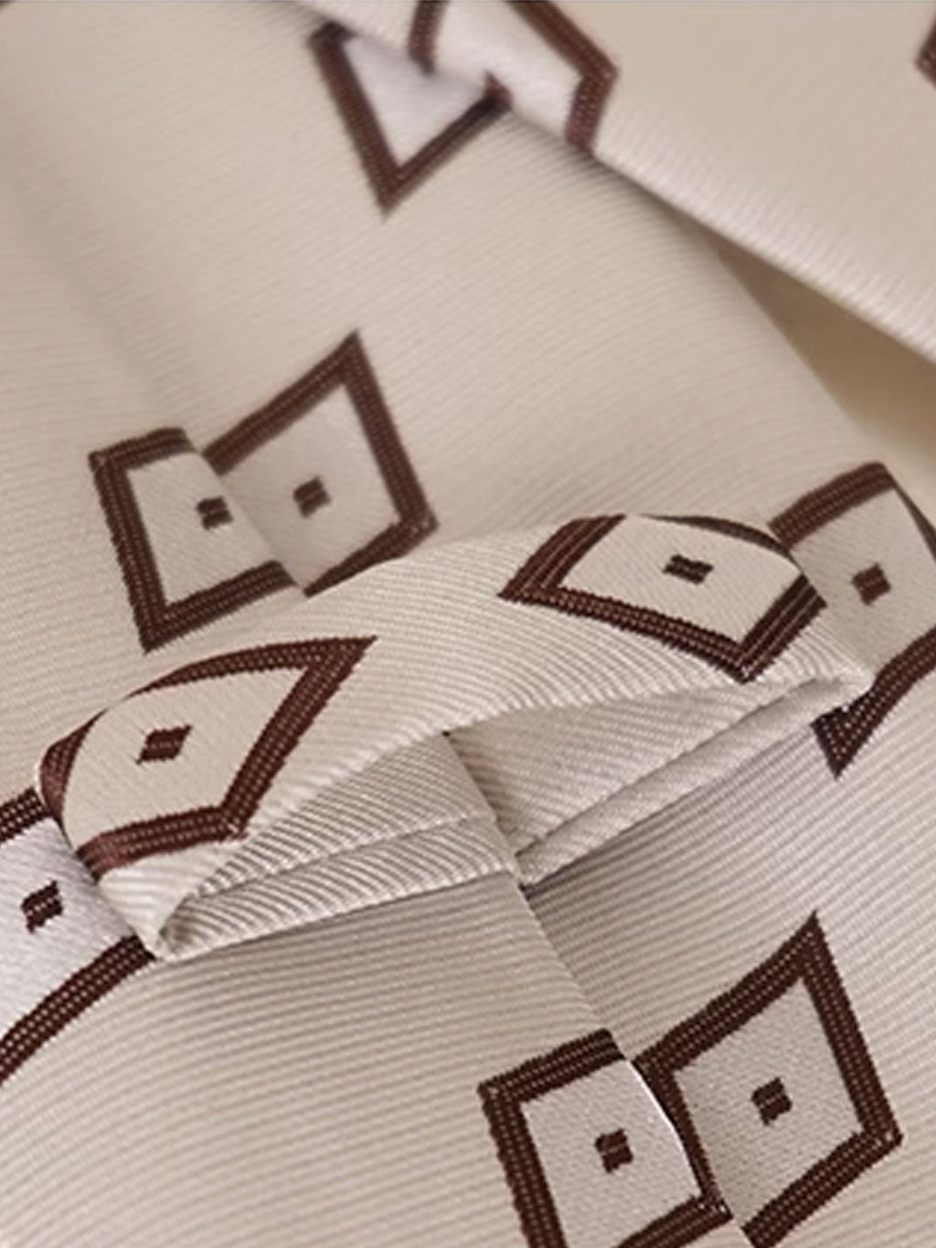 Retro 8cm Fully Lined Diamond Pattern Tie