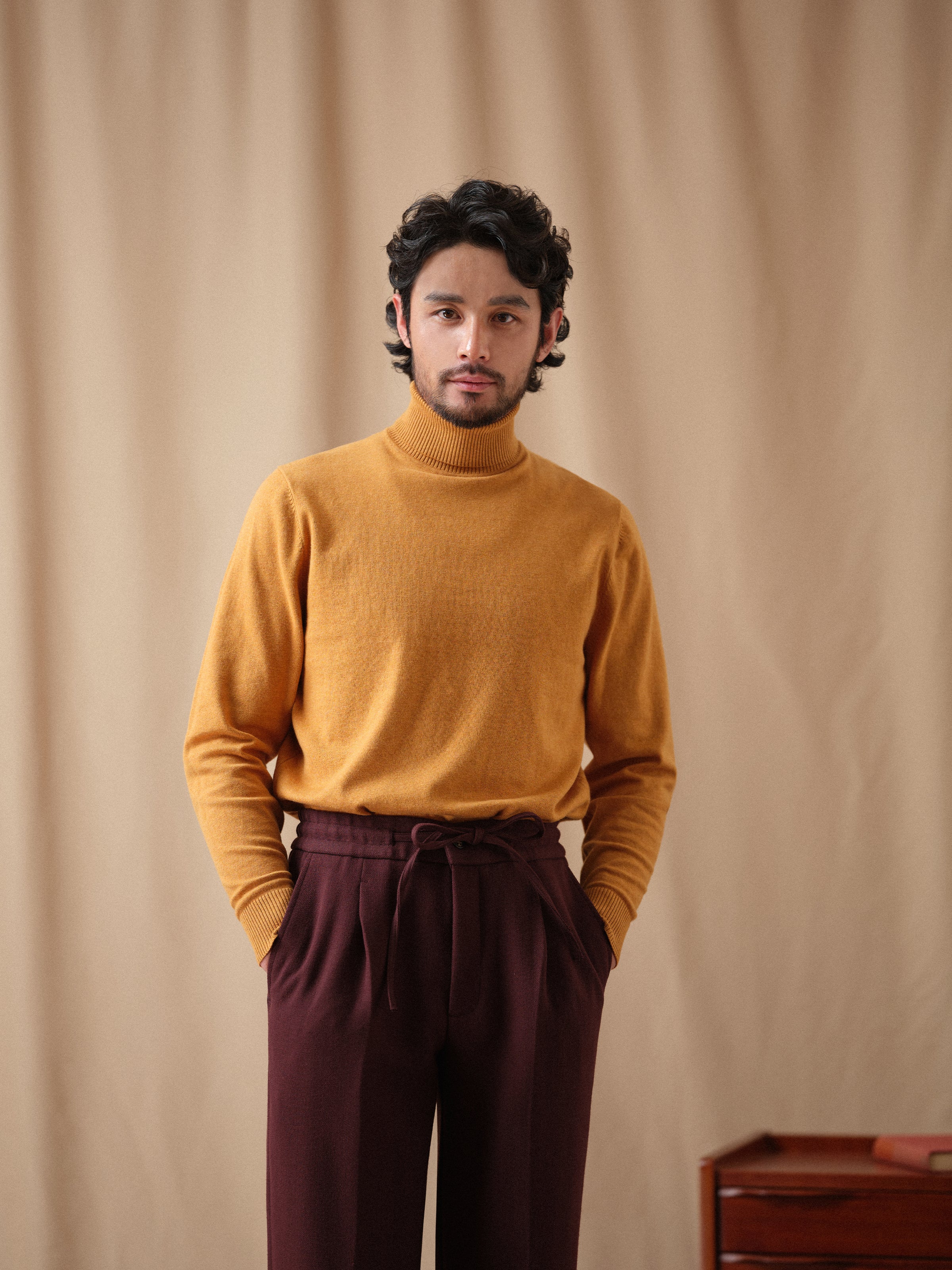 Machine-Washable 14-Gauge Cotton Cashmere Turtleneck