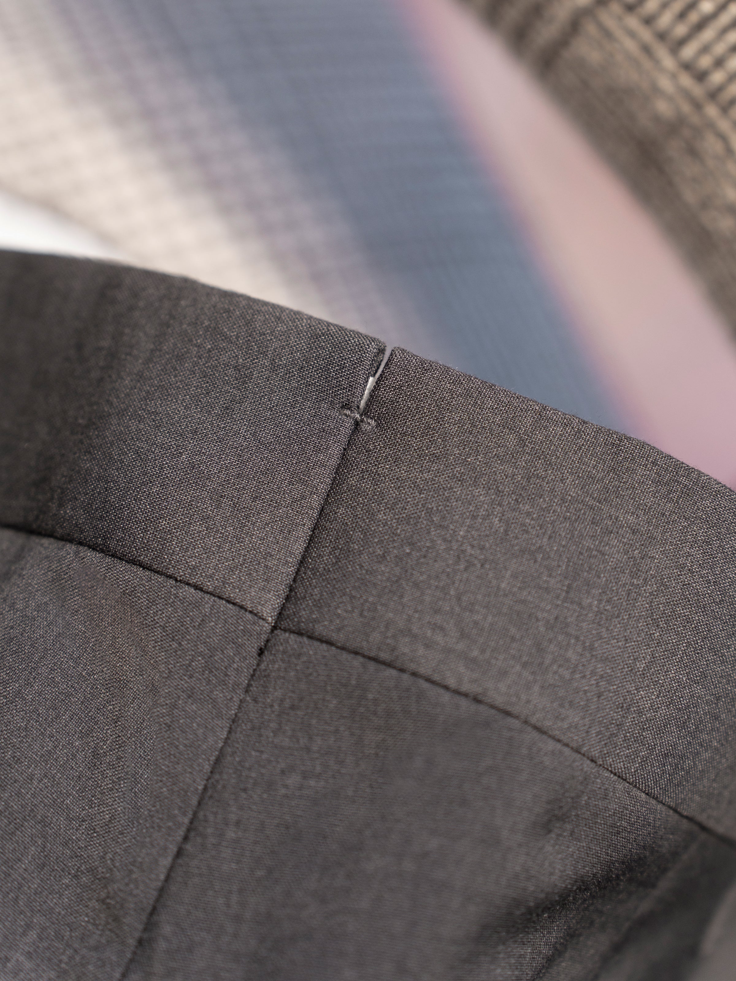 Men's Slim-Fit Straight-Leg Single Pleat Trousers