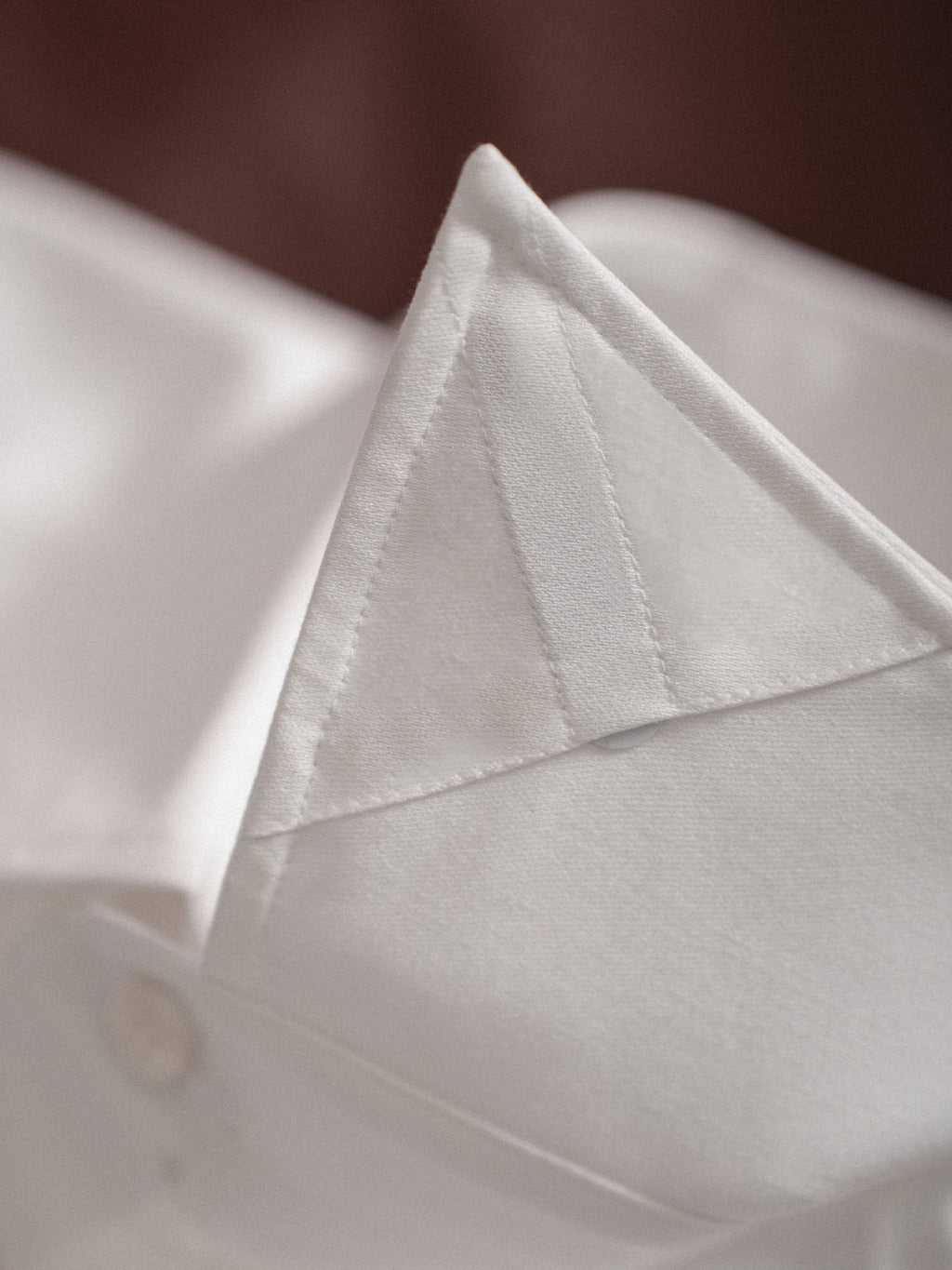 Men's Soft Wrinkle-Resistant White Dress Shirt