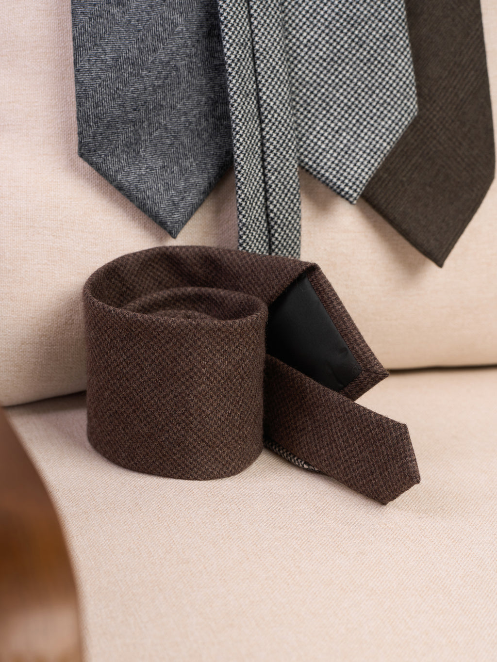 Classic 8CM All-Wool Handmade Tie for Men