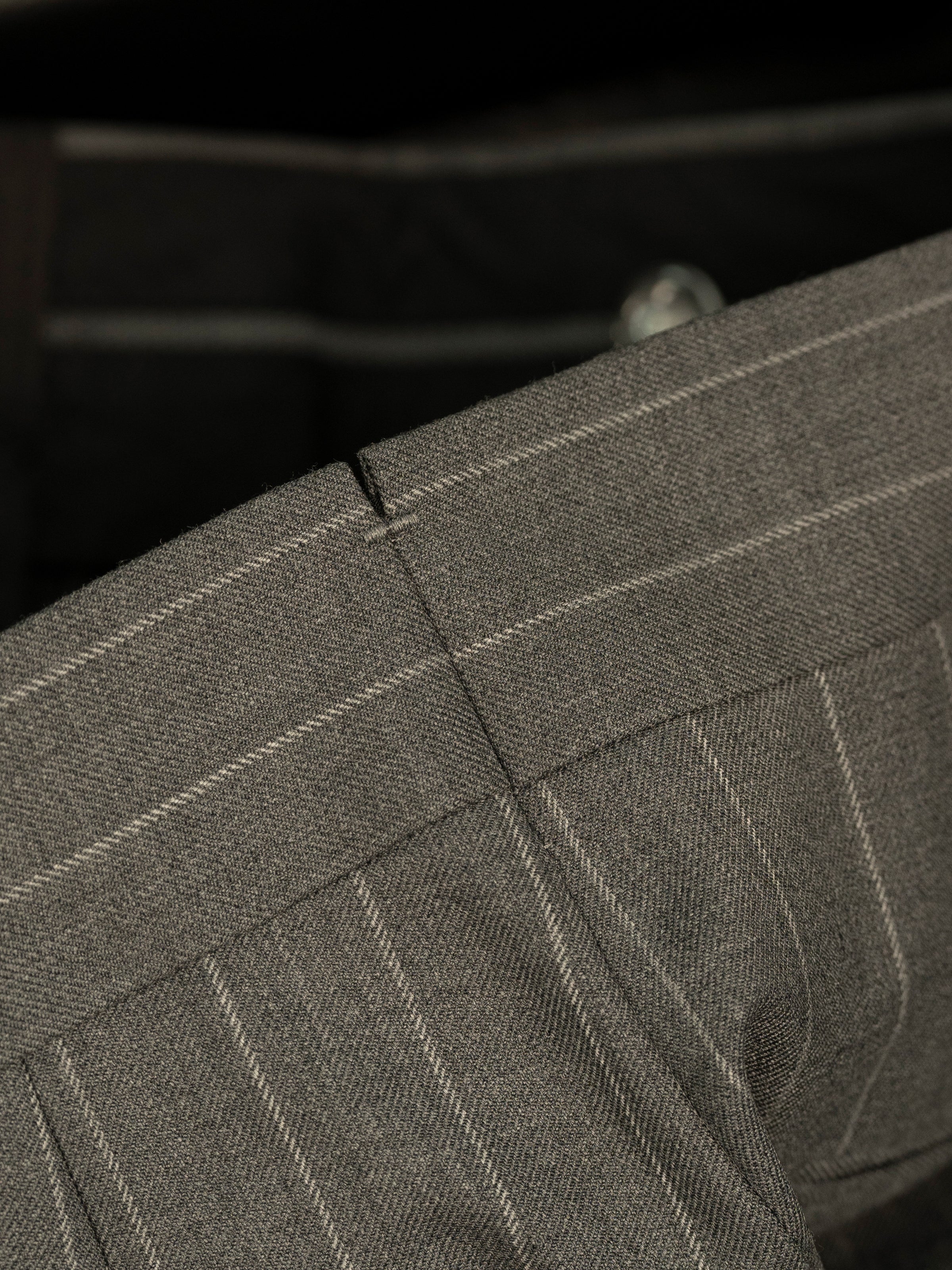 70% Australian Wool Striped Double-Pleated Dress Pants