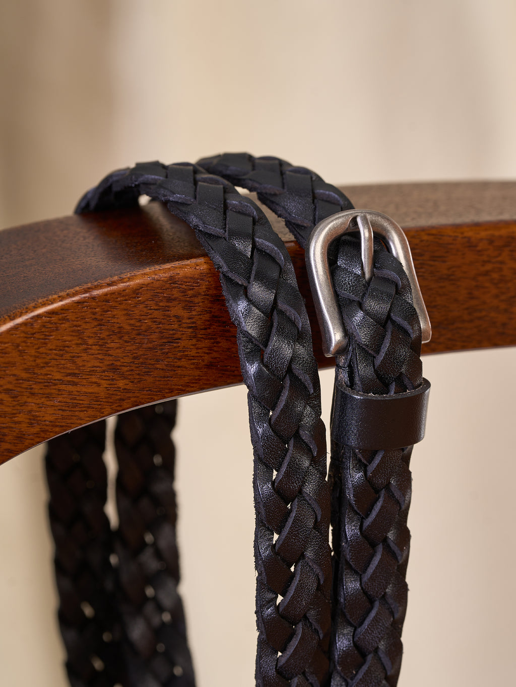 Vintage Versatile Carved Silver Buckle Leather Belt