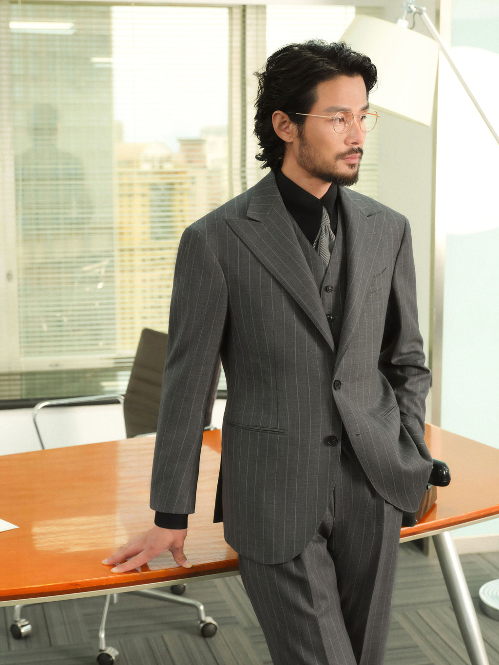 Men's Striped Half-Canvassed Business Suit (60s 70% Australian Wool)