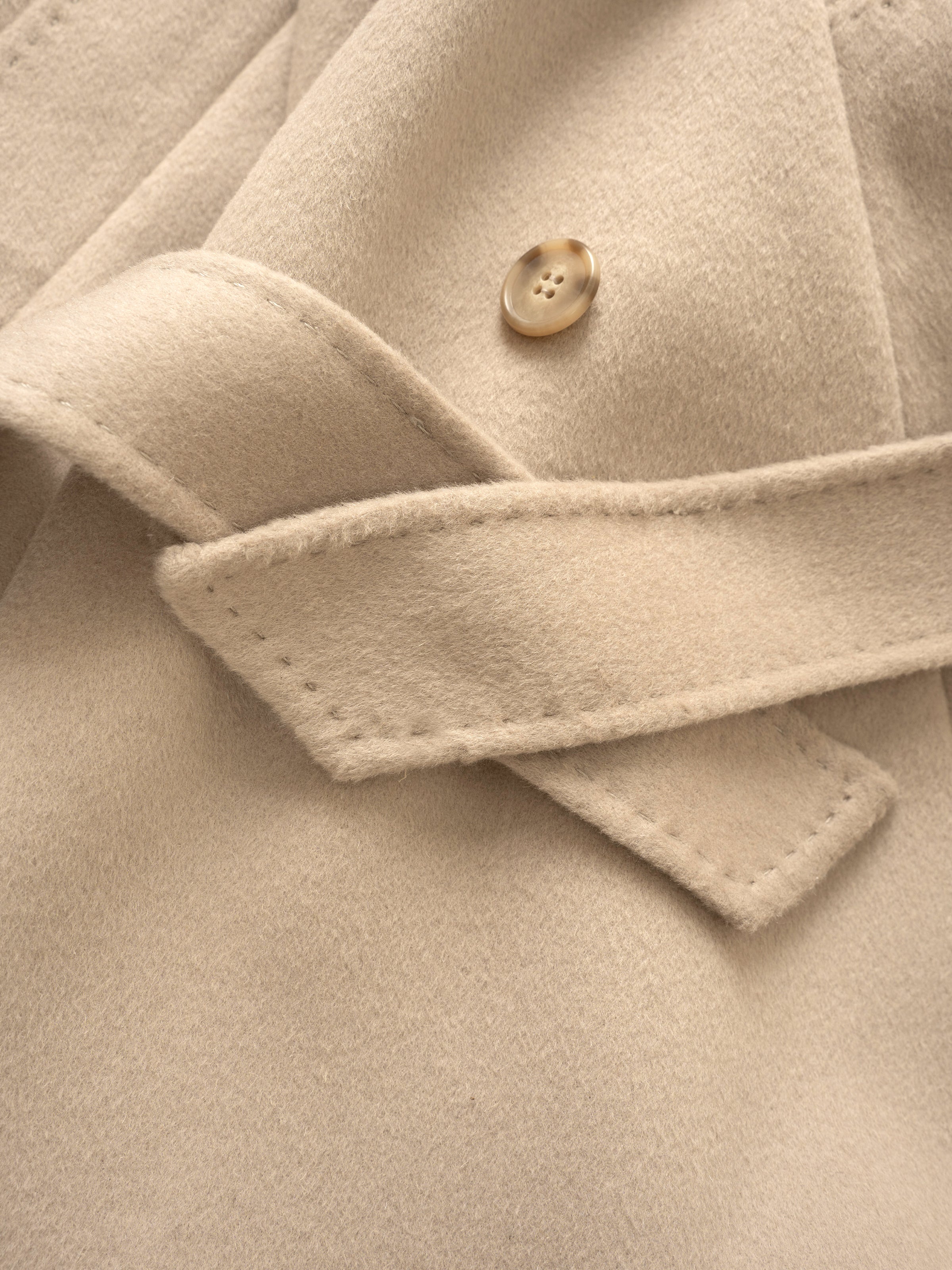 850g Double-Breasted Overcoat