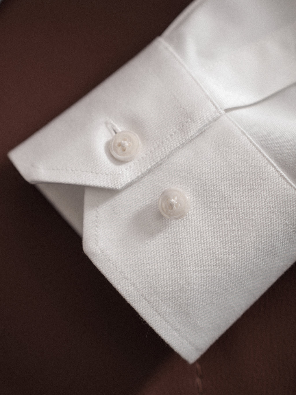 Men's Soft Wrinkle-Resistant White Dress Shirt