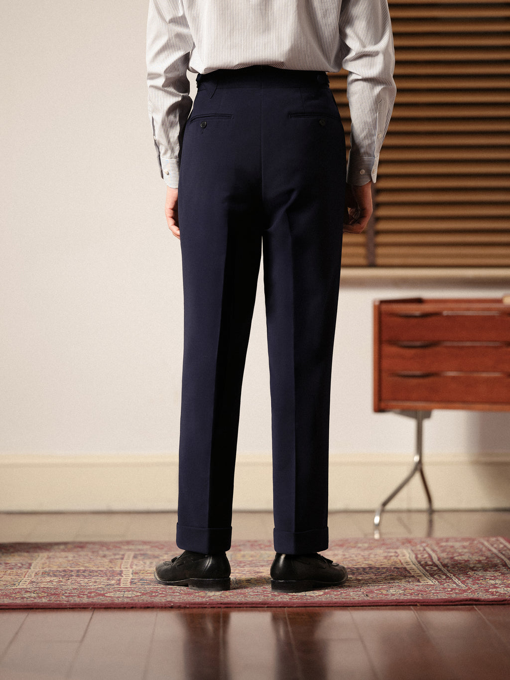 Men's Slim-Fit Straight-Leg Single Pleat Trousers