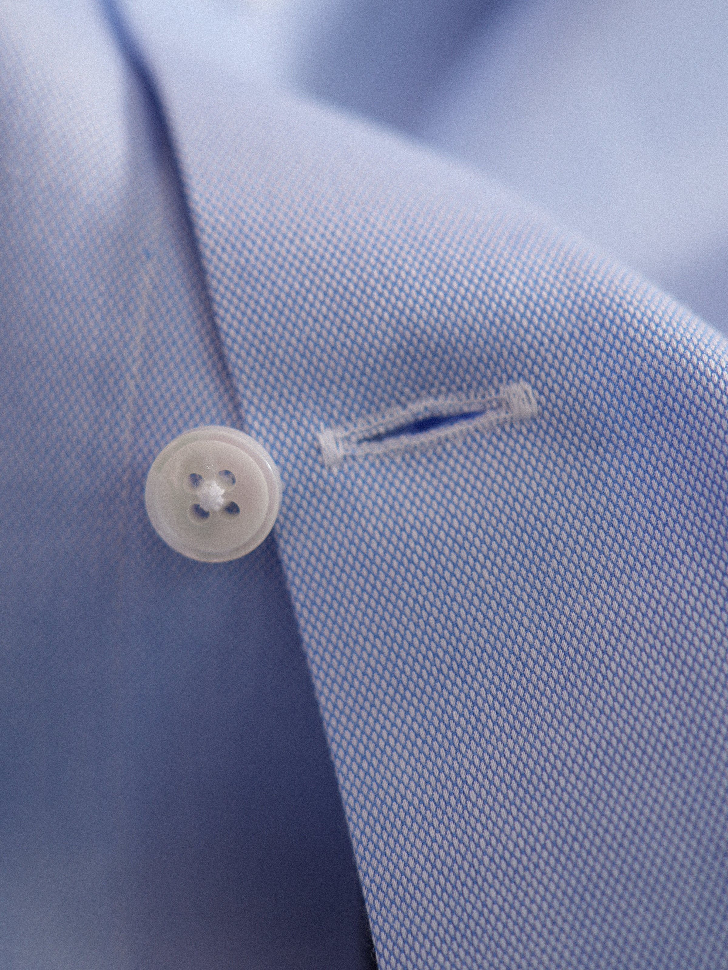 Men's Business Stripe Shirt made with Xinjiang Long-Staple Cotton