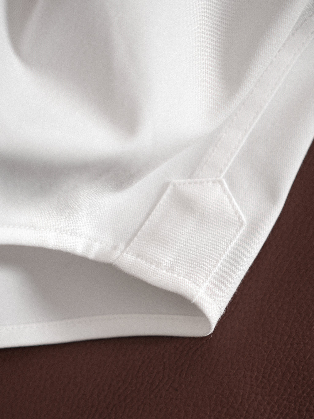 Men's Soft Wrinkle-Resistant White Dress Shirt