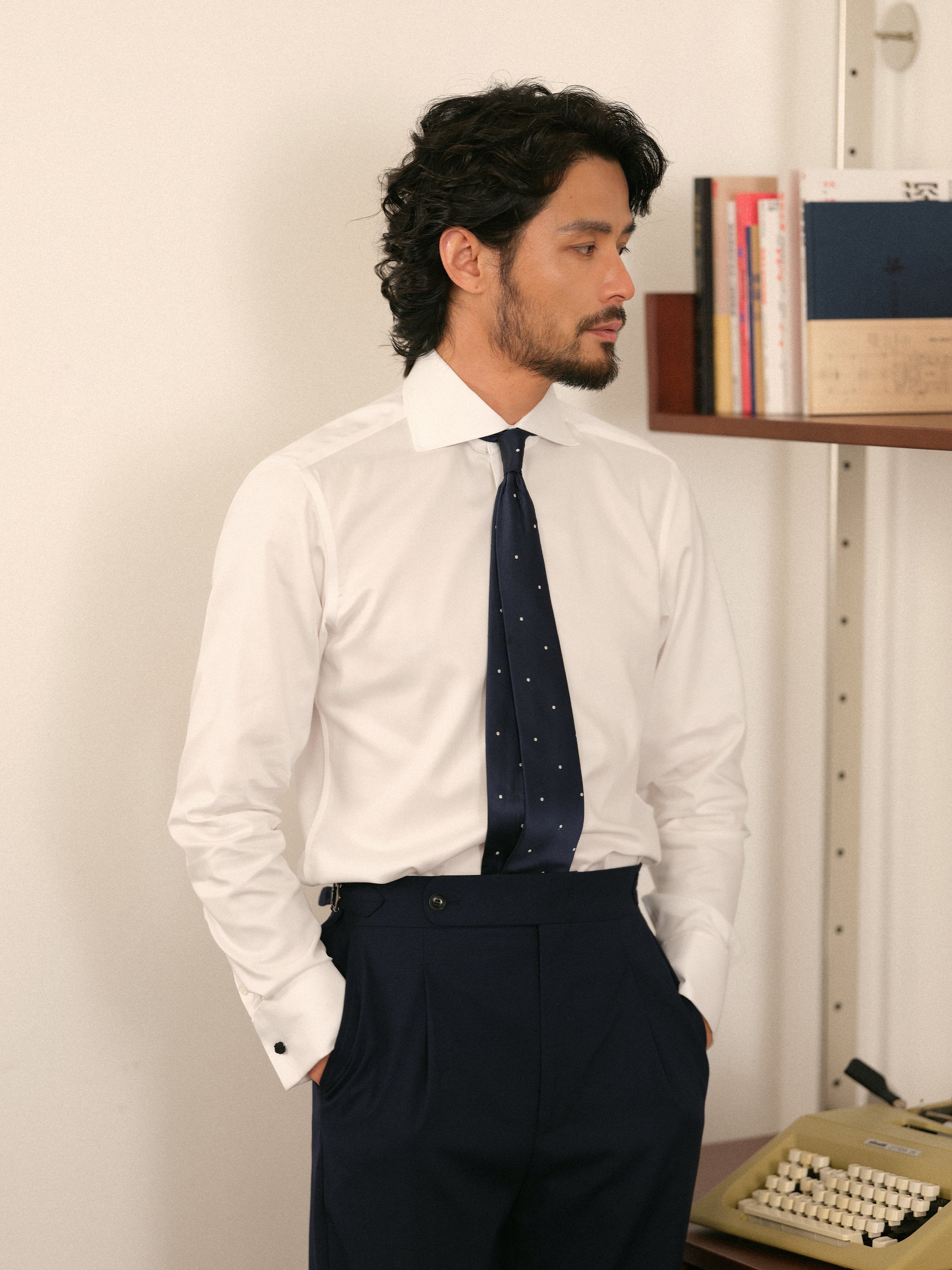 Men's Business Stripe Shirt made with Xinjiang Long-Staple Cotton