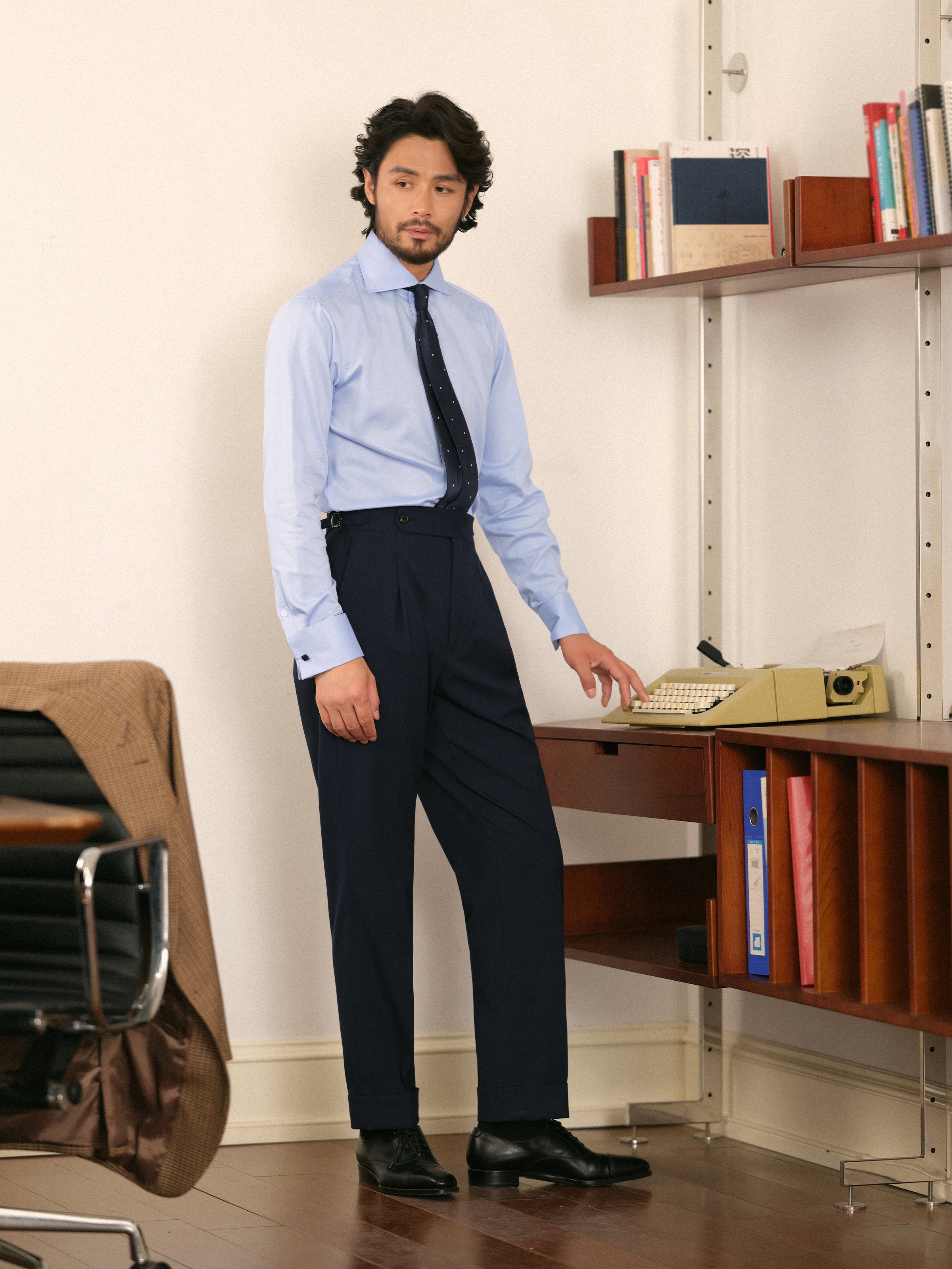 Men's Business Stripe Shirt made with Xinjiang Long-Staple Cotton