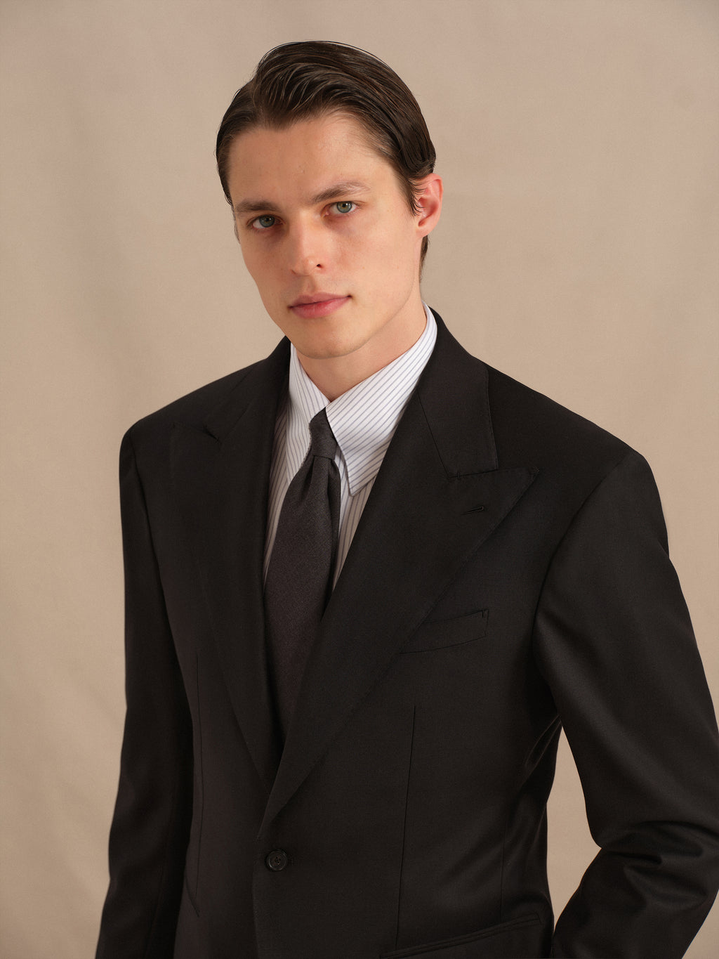 AC Men's 130S Italian Virgin Wool Suit