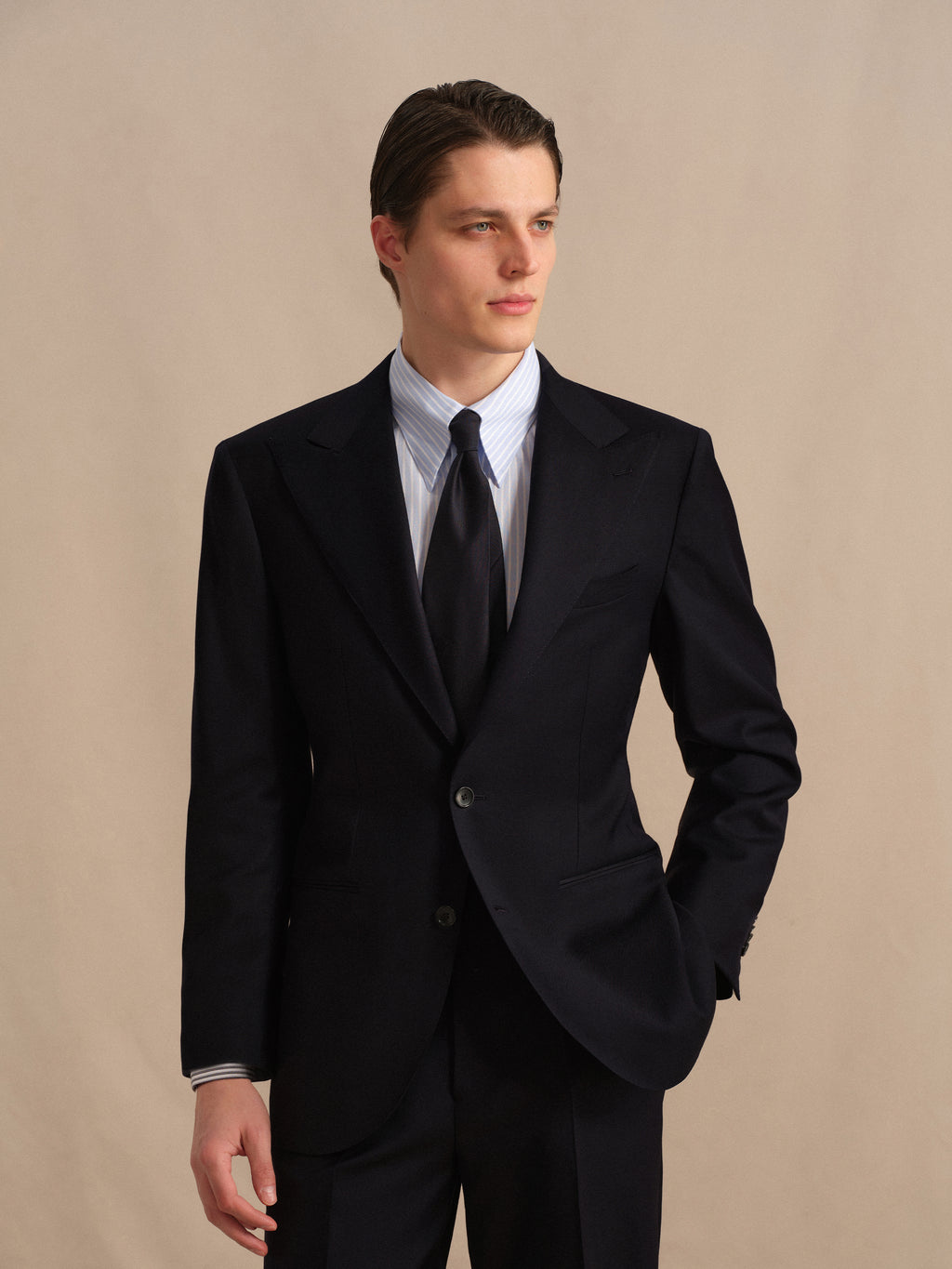 AC Men's 130S Italian Virgin Wool Suit