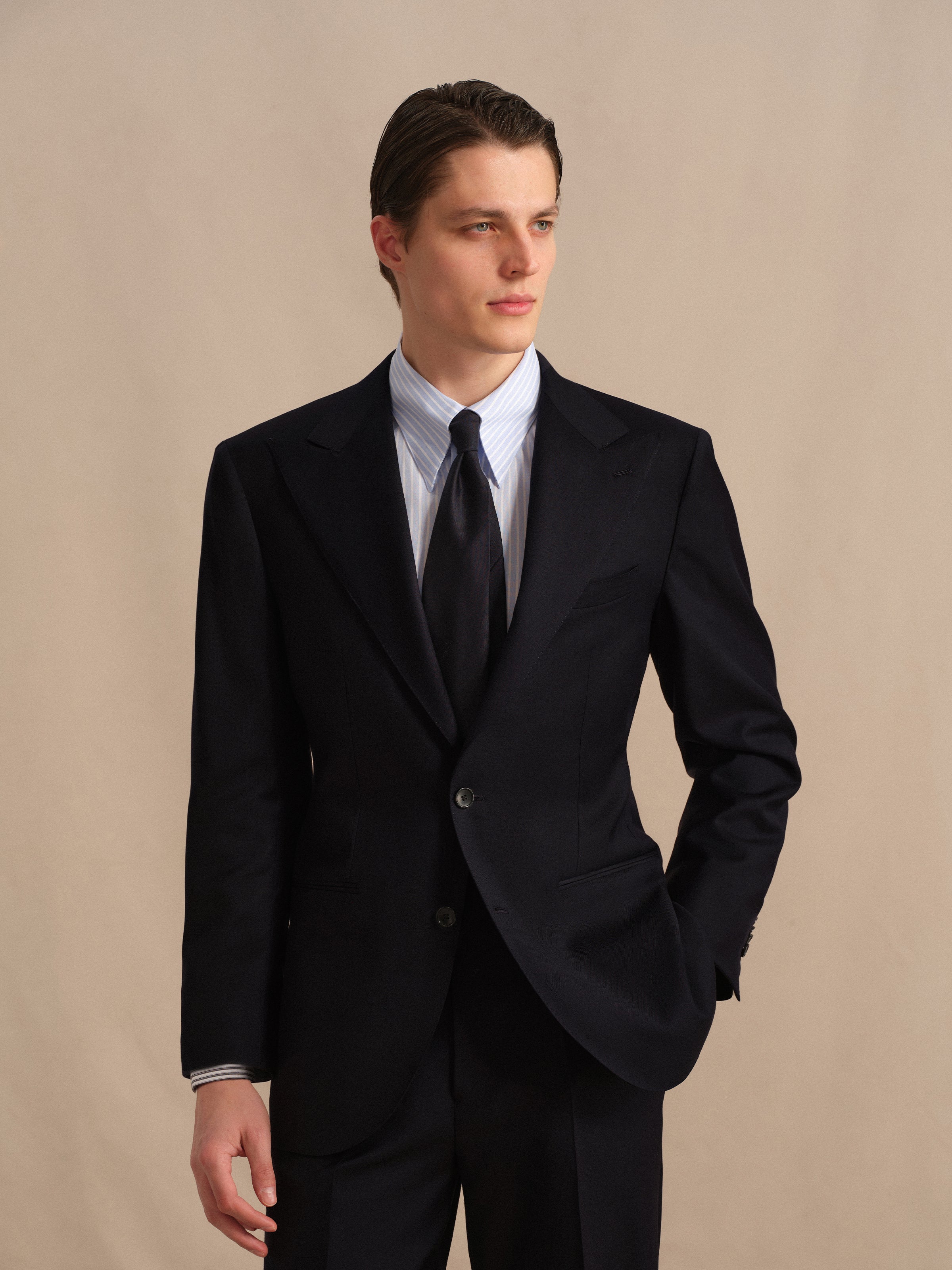 AC Men's 130S Italian Virgin Wool Suit