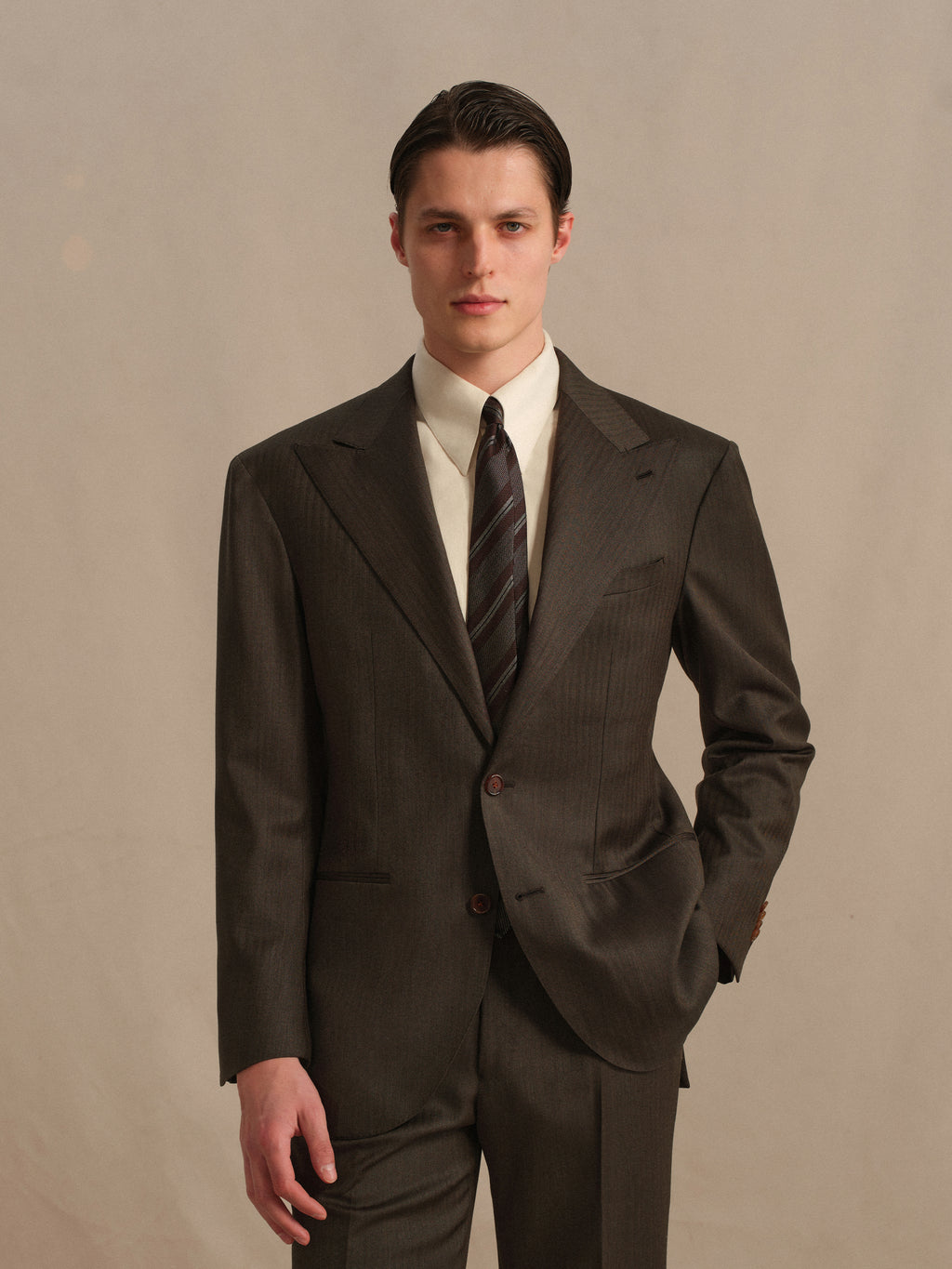 Men's High-Quality 120S Merino Wool Herringbone Suit