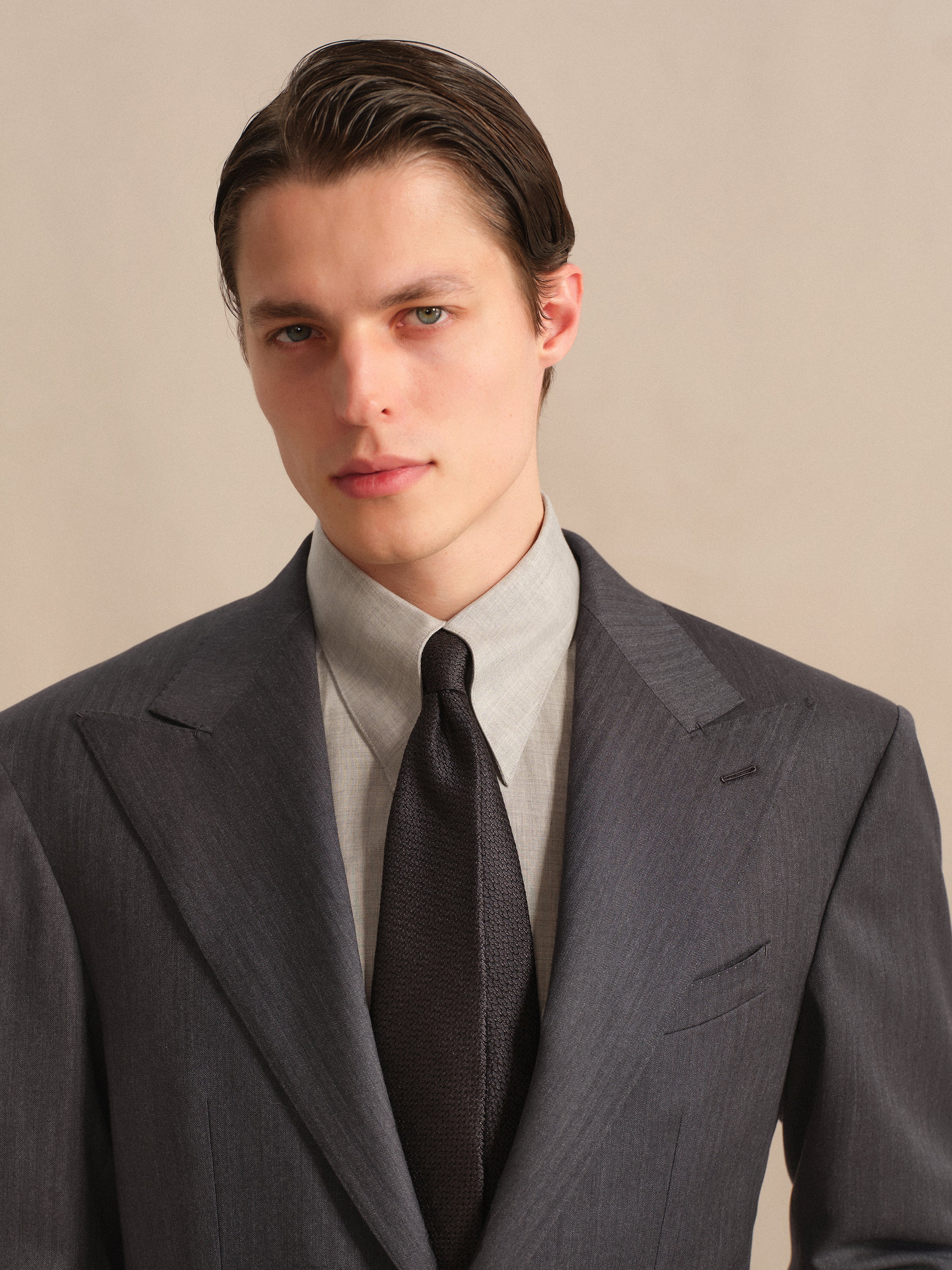 Men's High-Quality 120S Merino Wool Herringbone Suit