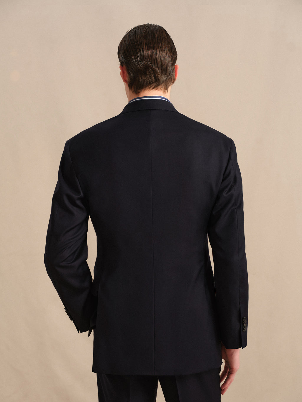 Men's 130S Italian Virgin Wool Double-Breasted Suit