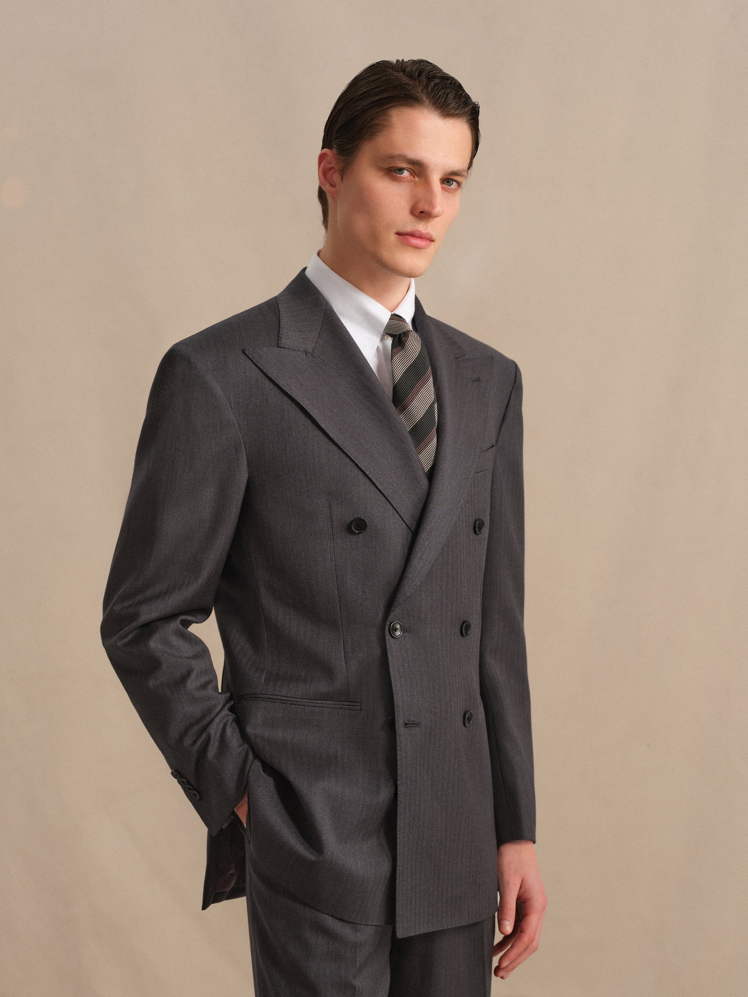 Men's 120S Wool Herringbone Suit
