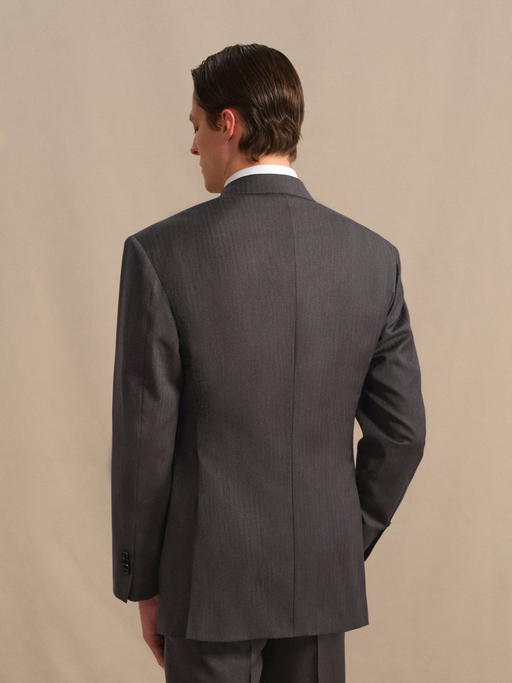 Men's 120S Wool Herringbone Suit