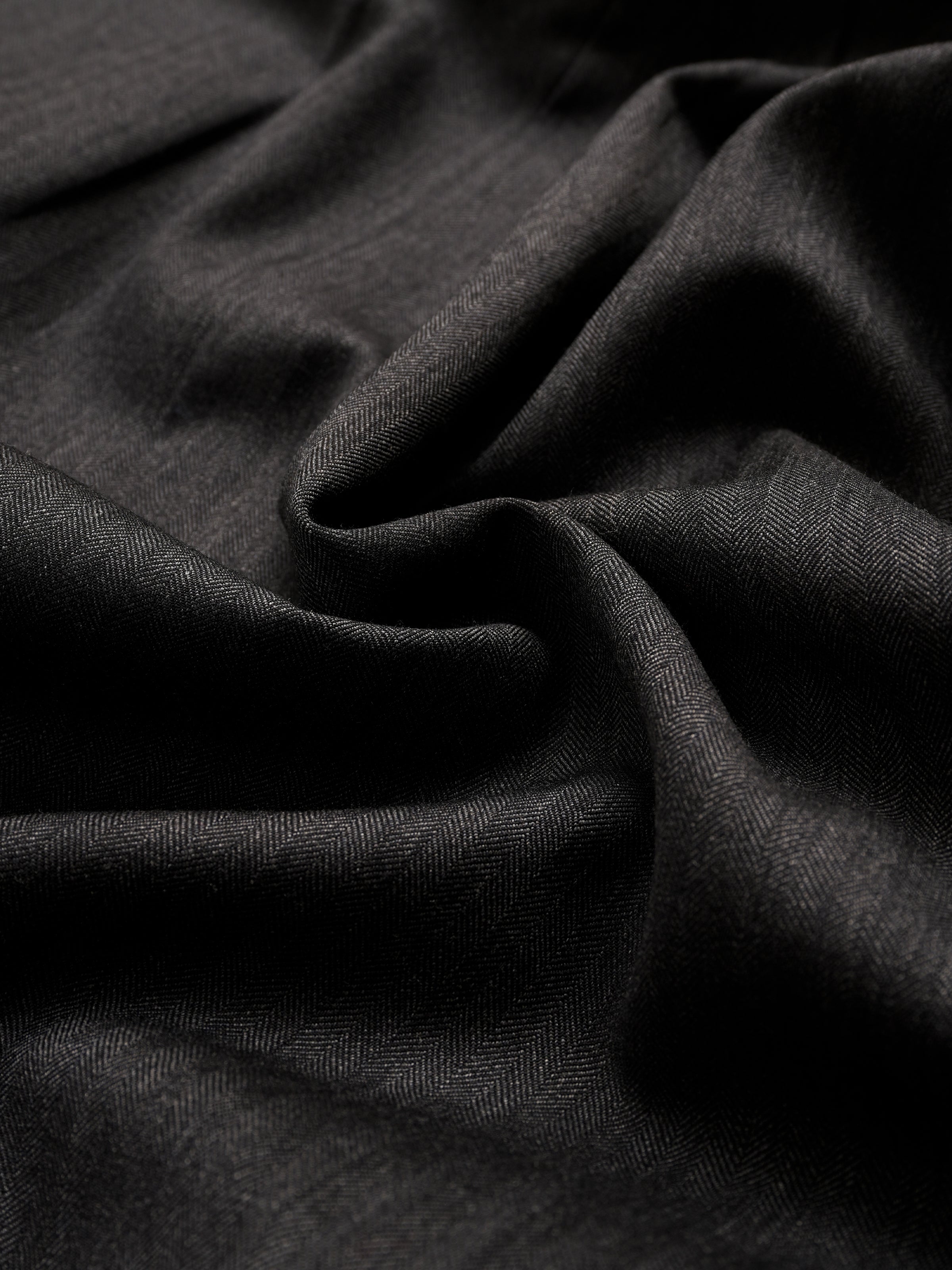 Men's 120S Wool Herringbone Suit